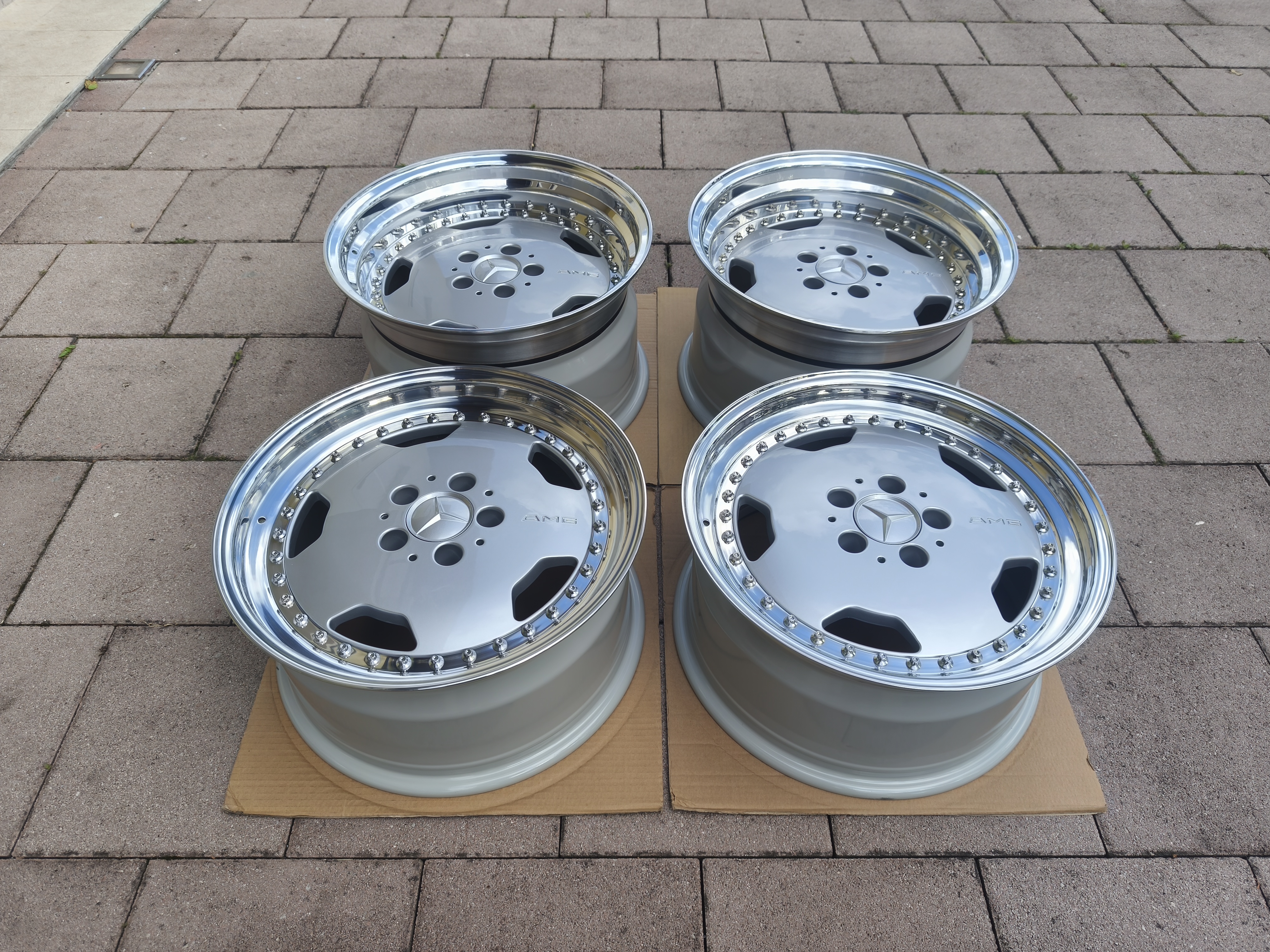 Staggered 3-piece 17